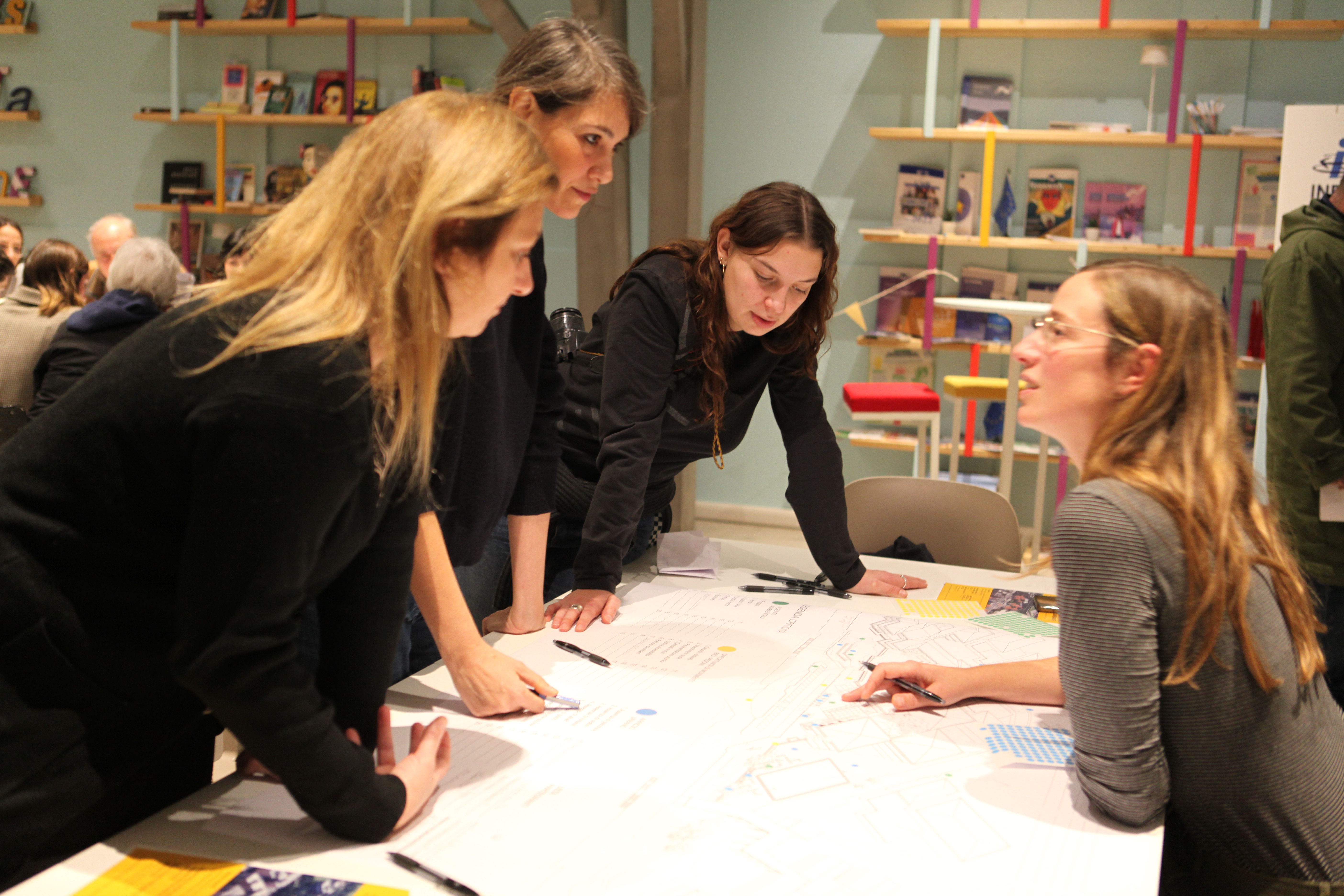 /tavoli%20di%20progettazione%20partecipata%20a%20Urban%20Center%20Brescia