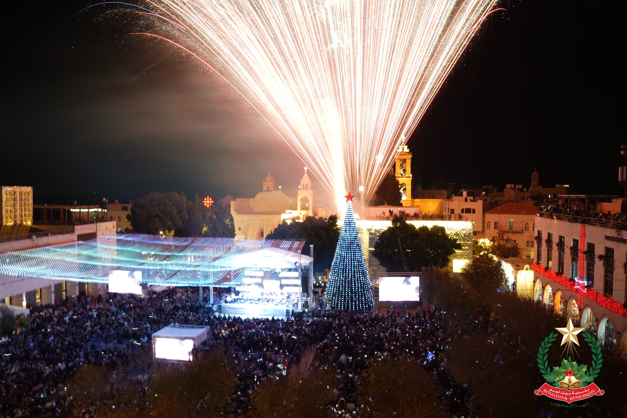 /Betlemme%20-%20accensione%20dell%27albero%20di%20natale