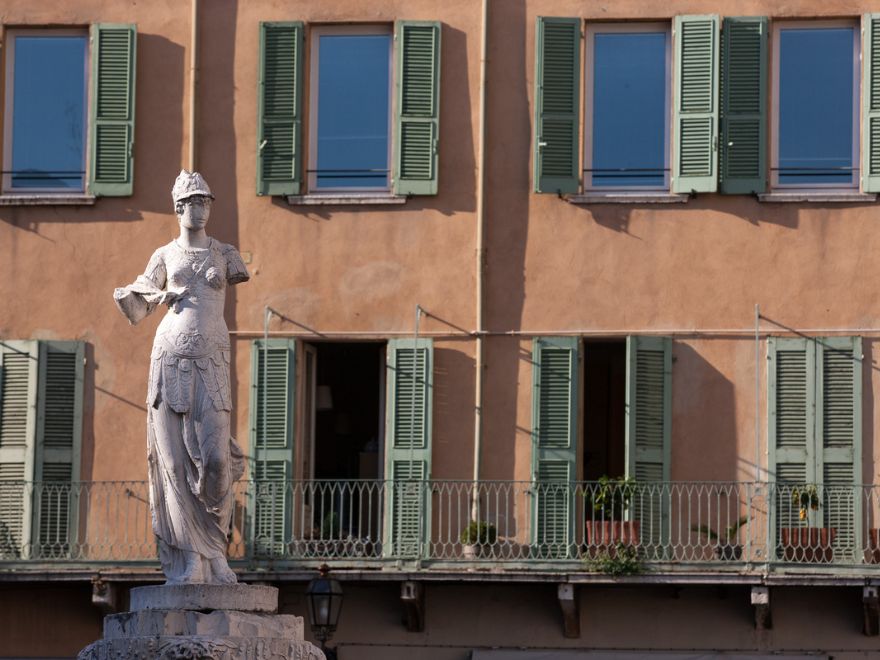 /Piazza%20Paolo%20VI%2007