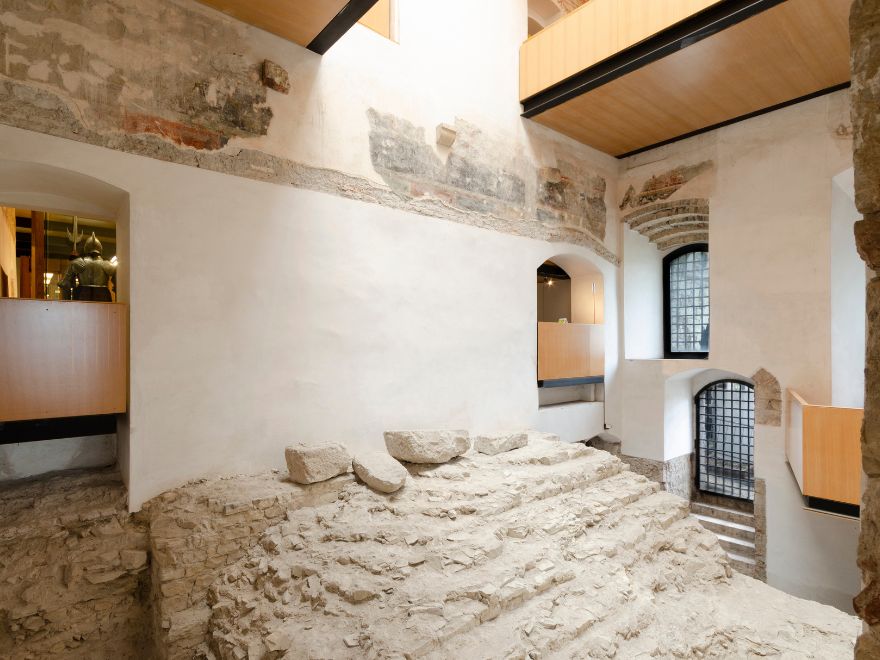 /Museo%20delle%20Armi%20Luigi%20Marzoli%2010