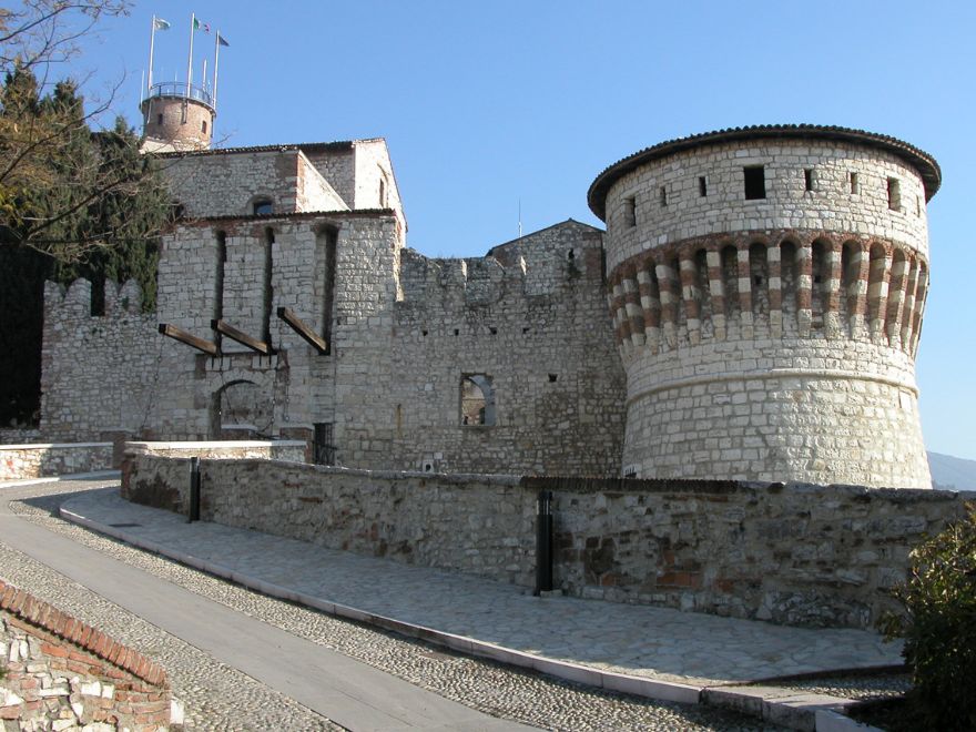 /Museo%20delle%20Armi%20Luigi%20Marzoli%2001