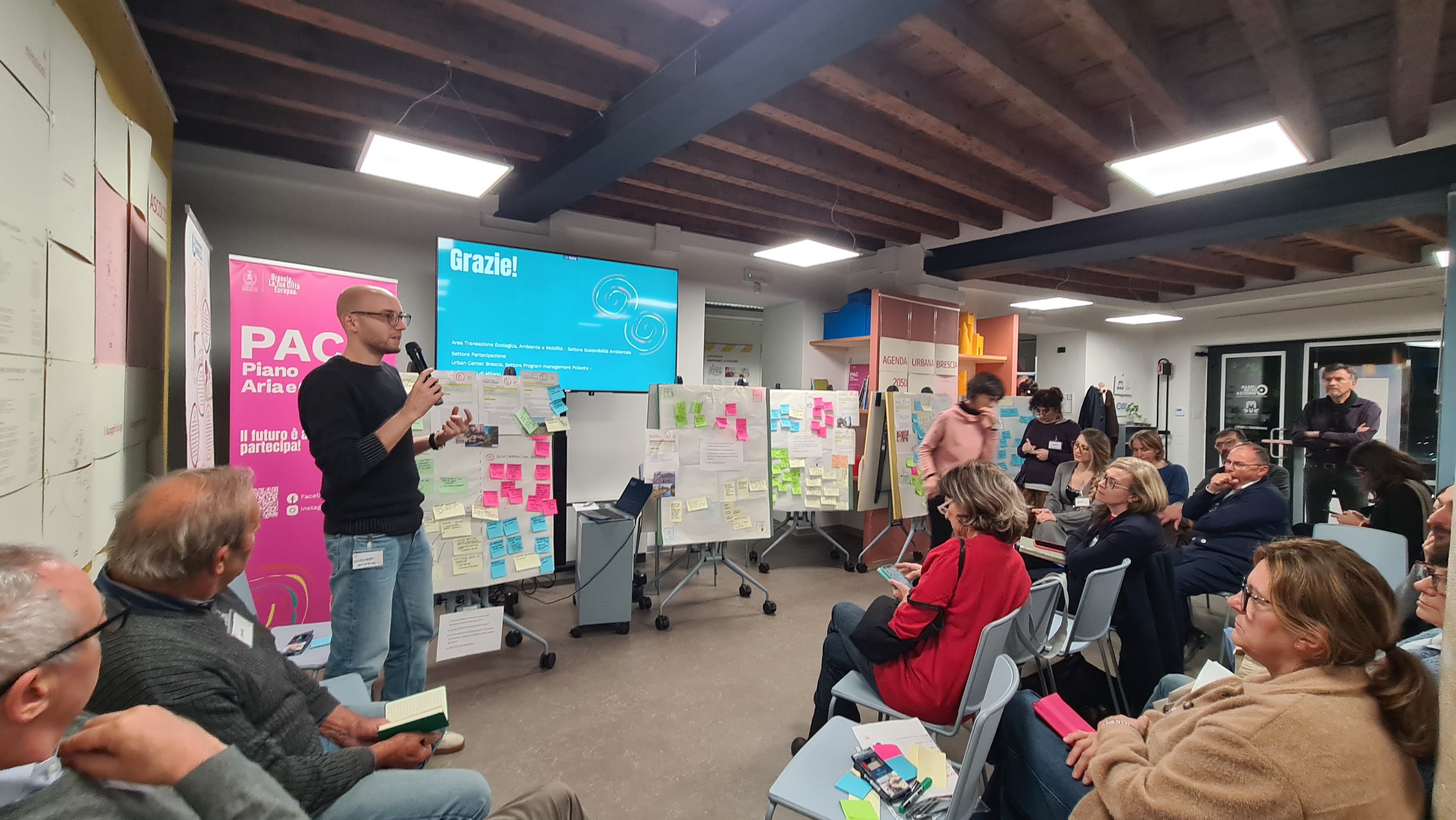 /Immagine%20di%20laboratorio